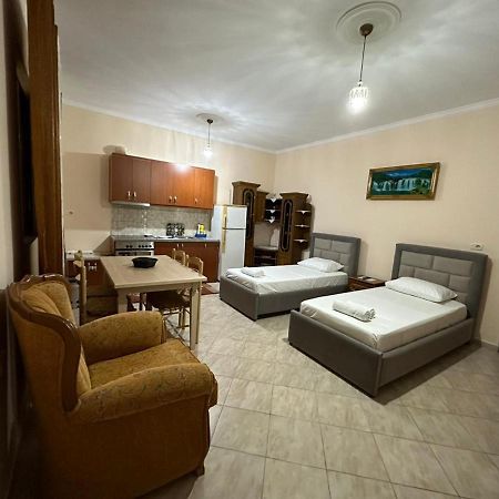 Mandi'S Apartment 卡萨米尔 外观 照片